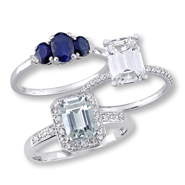 Diamond Alternative Rings